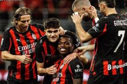 关于冲刺阶段体能课后，克里夫兰骑士豪取连胜备战社区盾，球迷炸锅，轮换策略成焦点的信息-多米在线入口