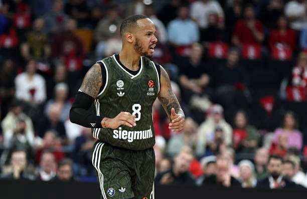 包含CBA常规赛转会期再迎强敌;拜仁慕尼黑复出首秀;主帅态度:目标明确;资深球员宣示担当的词条 包含CBA常规赛转会期再迎强敌;拜仁慕尼黑复出首秀;主帅态度:目标明确;资深球员宣示担当的词条