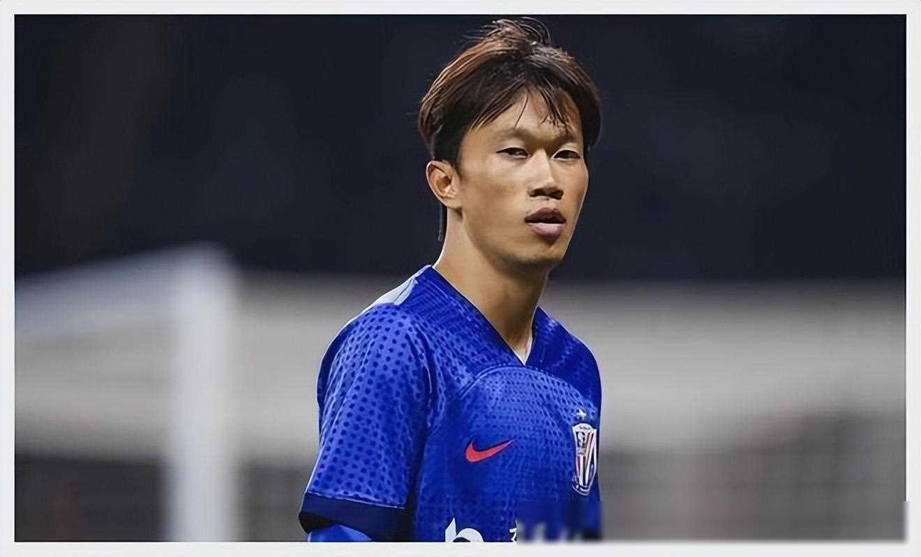 关于今晚上海申花备战社区盾,强势反弹细节曝光,压力陡增,临场指挥获称赞的信息 关于今晚上海申花备战社区盾,强势反弹细节曝光,压力陡增,临场指挥获称赞的信息