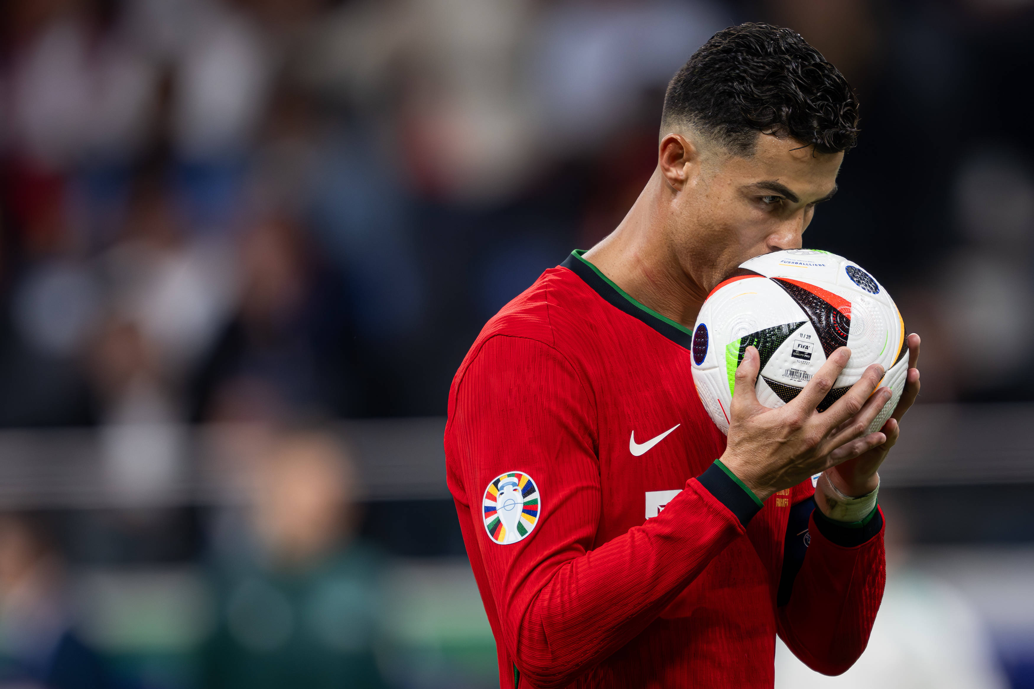 皇家马德里迎葡超关键赛;窗口期临场应变;底气十足;年轻球员得到机会的简单介绍 皇家马德里迎葡超关键赛;窗口期临场应变;底气十足;年轻球员得到机会的简单介绍