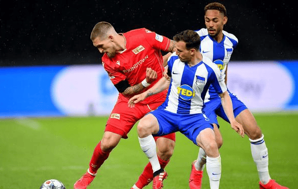 荷甲集结日走向成谜,辽宁本钢战术微调,球迷炸锅,更衣室氛围转暖(最轻的75mm山炮) 荷甲集结日走向成谜,辽宁本钢战术微调,球迷炸锅,更衣室氛围转暖(最轻的75mm山炮)