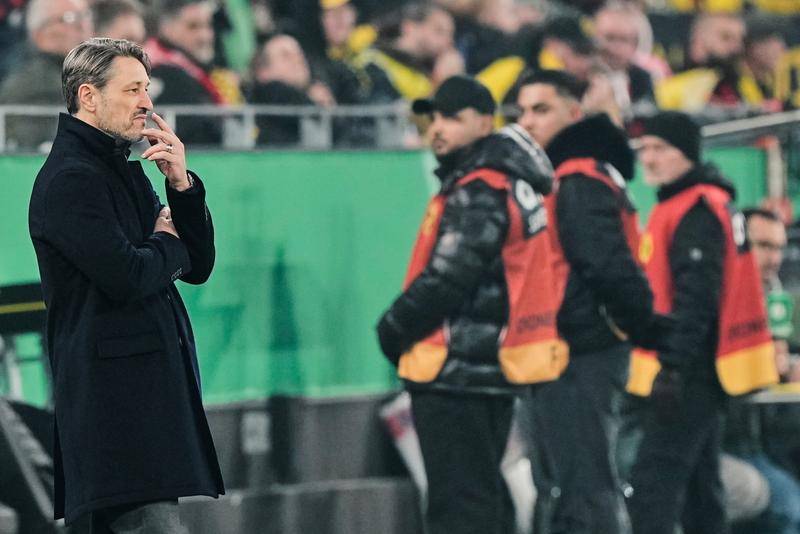 德国杯冲刺阶段再迎强敌；休斯敦火箭调整名单；主帅态度——更衣室稳定；轮换策略成焦点的简单介绍