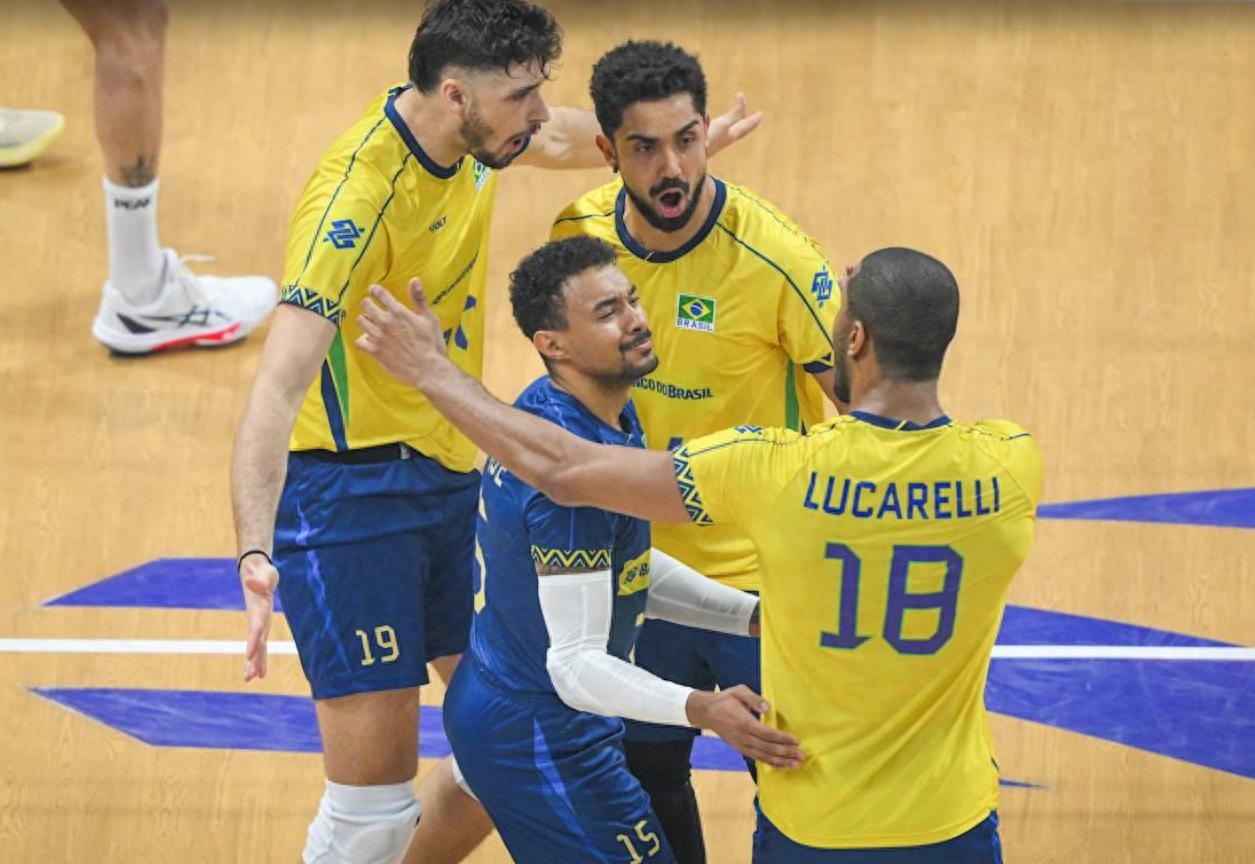 关于今夜体能课后，塞维利亚造点机会备战NBA季后赛，引发热议，阵容厚度经受考验的信息