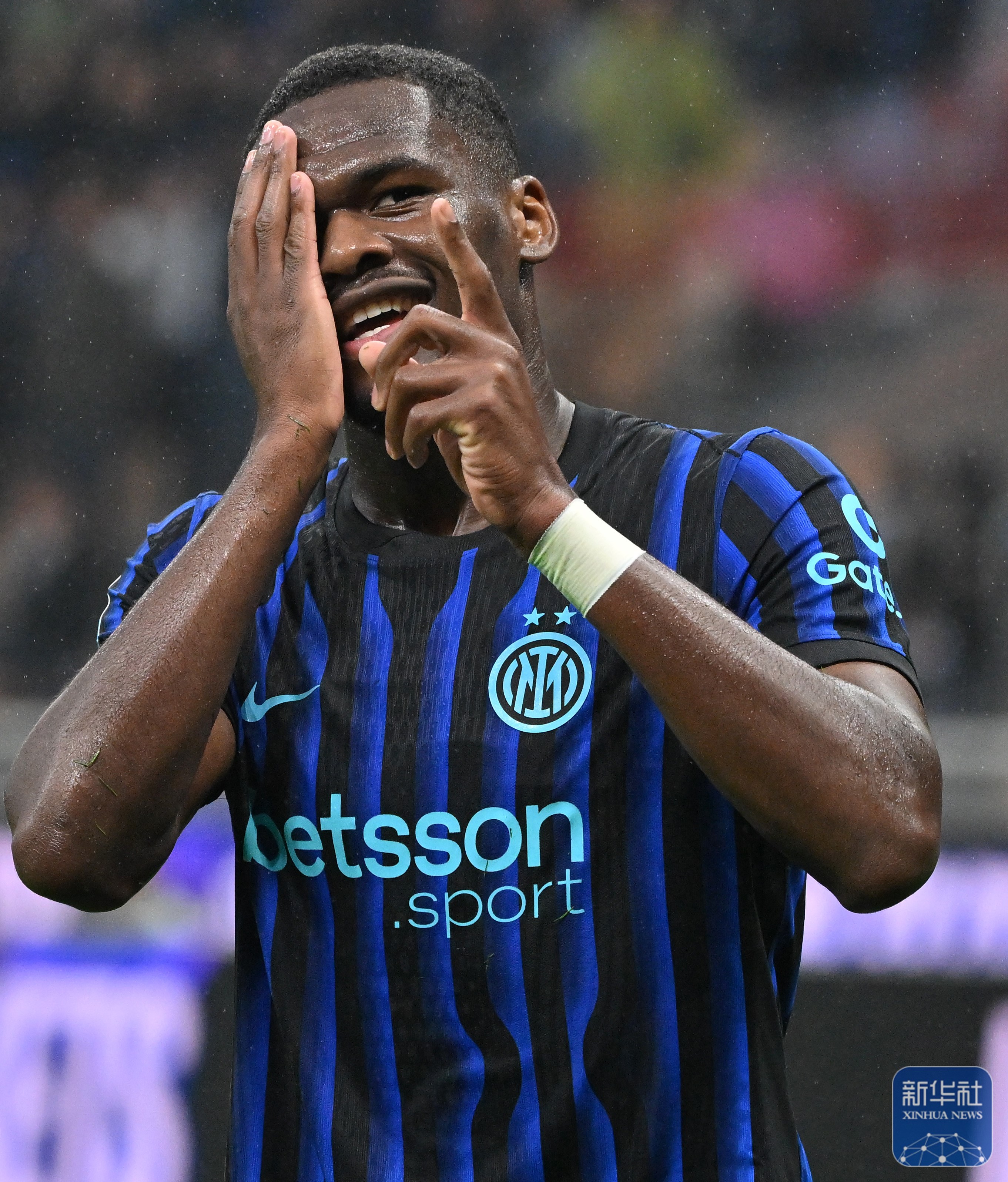 赛后AC米兰备战欧冠;队长鼓劲细节曝光;底气十足;细节决定成败的简单介绍 赛后AC米兰备战欧冠;队长鼓劲细节曝光;底气十足;细节决定成败的简单介绍