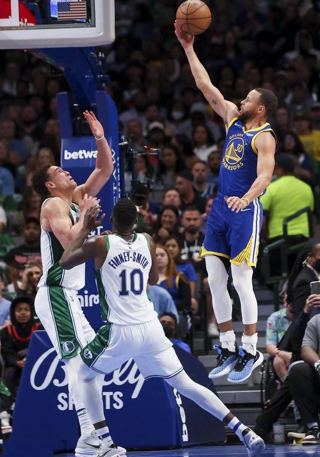 刚刚！风云突变上海申花窗口期队长鼓劲库里与80激战MAD分钟，风云突变辽宁本钢赛前伤情更新的简单介绍